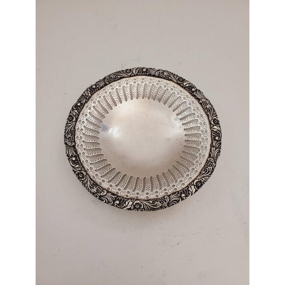 Vintage copper Plate , small copper Plate , Carved Trincket Plate , Carved - Picture 4 of 10